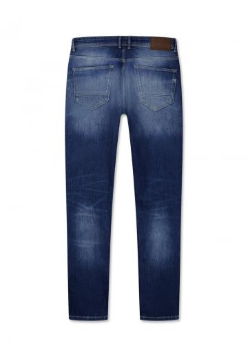 Узкие джинсы