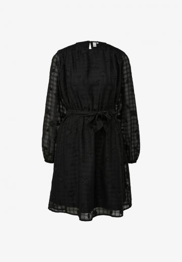 Короткое платье