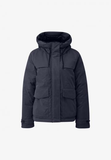 Куртка с накладнымит карманами