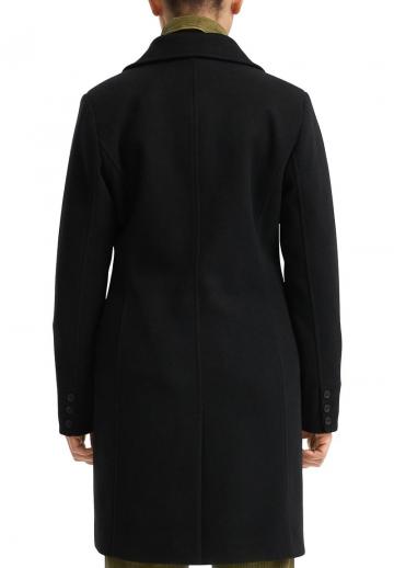 Короткое пальто