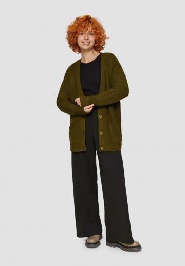 Длинный жилет