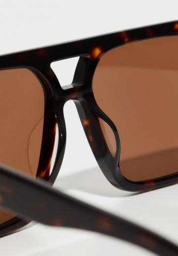 Солнечные очки