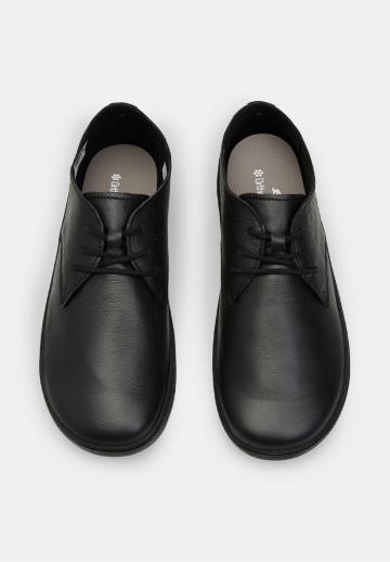 Ботинки на шнуровке