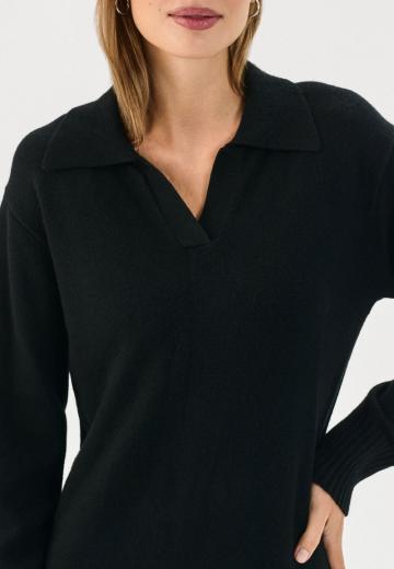 Вязаное платье