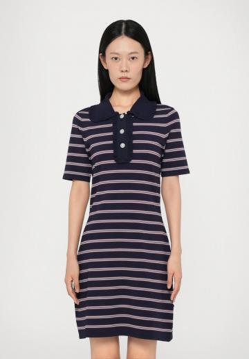 Короткое платье