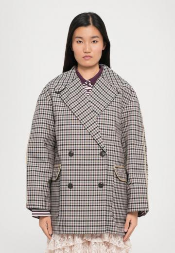 Шерстяное пальто