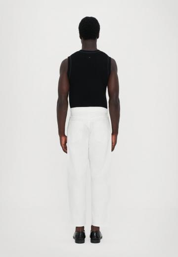 Свободные джинсы