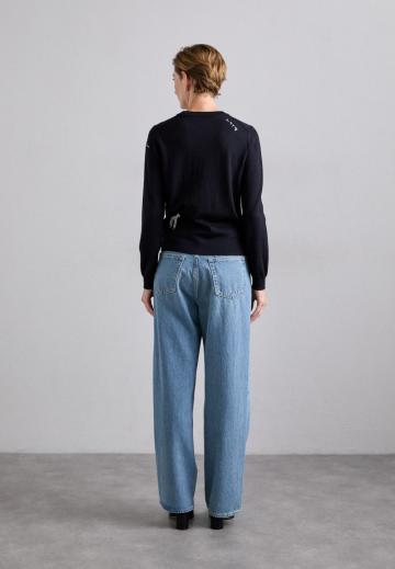 Джинсы бойфренда