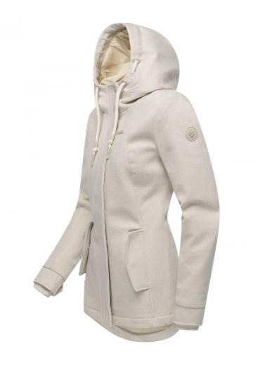 Короткое пальто