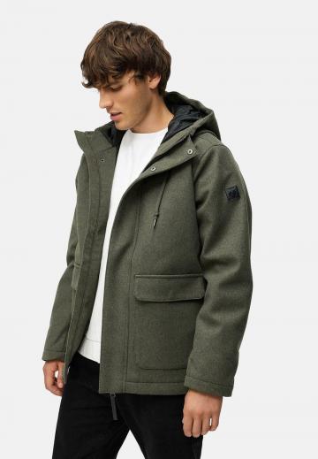 Зимняя куртка