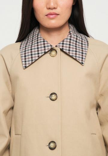 Шерстяное пальто