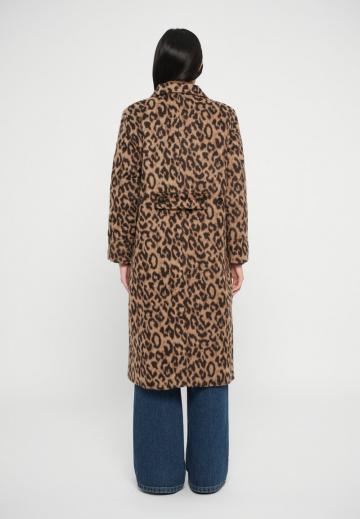 Шерстяное пальто