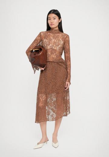 Кружевная блузка