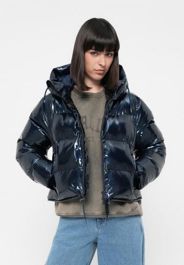 Зимняя куртка