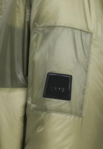 Зимняя куртка