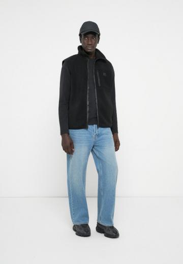 Флисовая куртка