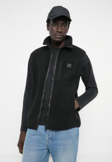 Флисовая куртка