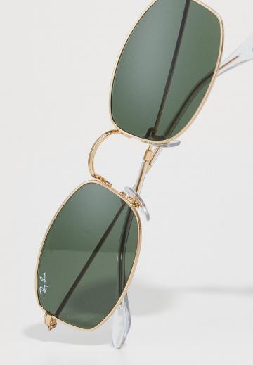 Солнечные очки