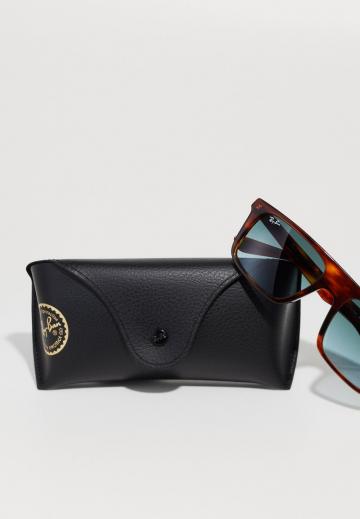 Солнечные очки