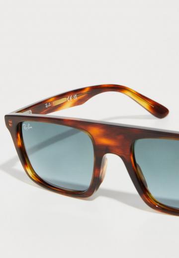 Солнечные очки