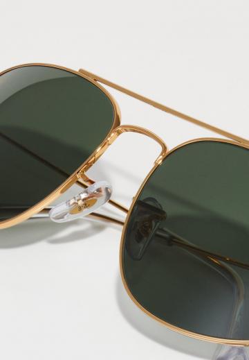 Солнечные очки