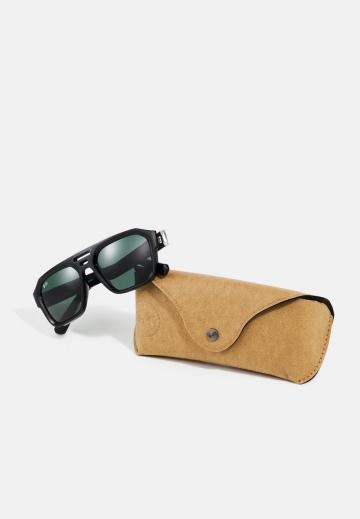 Солнечные очки