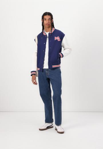 Куртка бомбер