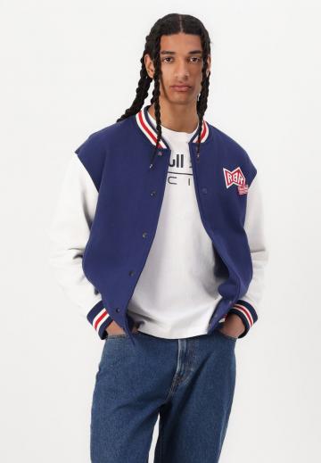 Куртка бомбер