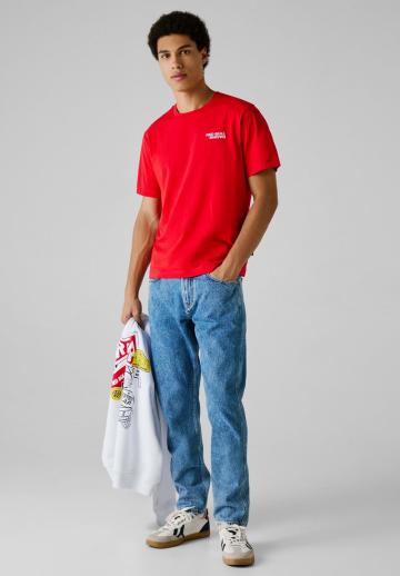 Прямые джинсы