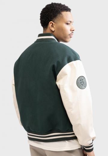 Куртка бомбер