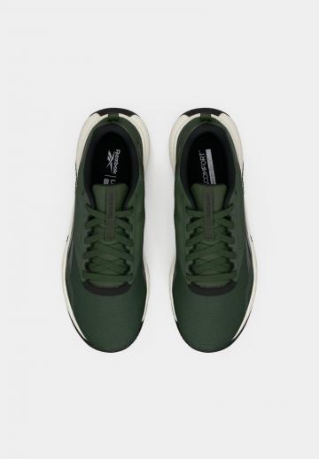 Тренировочные кроссовки