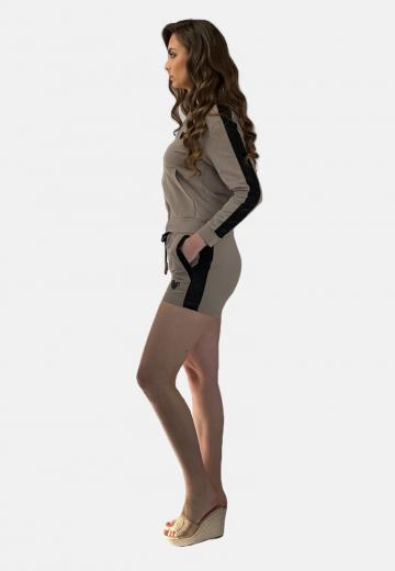 Спортивная куртка