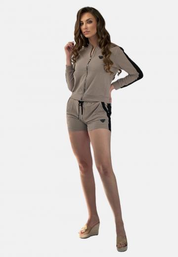 Спортивная куртка