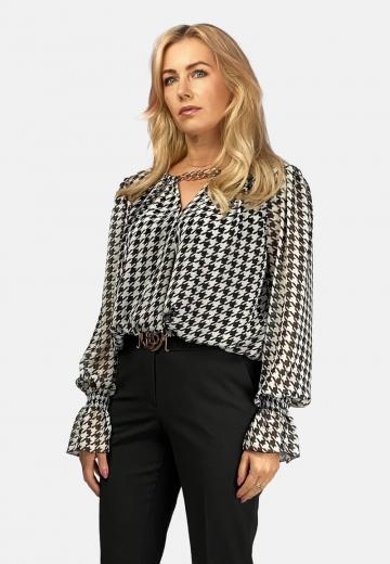 Длинная блузка