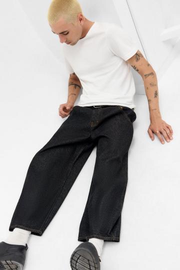 Свободные джинсы