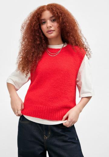 Пуловер без рукавов