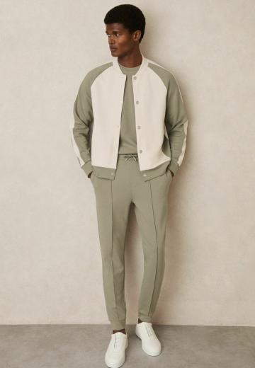 Куртка бомбер