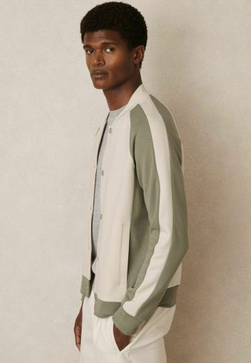 Куртка бомбер