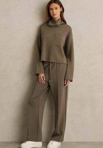 Спортивные штаны