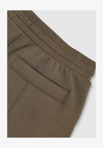 Спортивные штаны