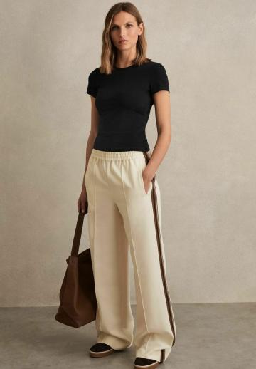 Спортивные штаны