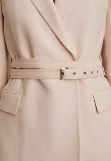 Короткое пальто