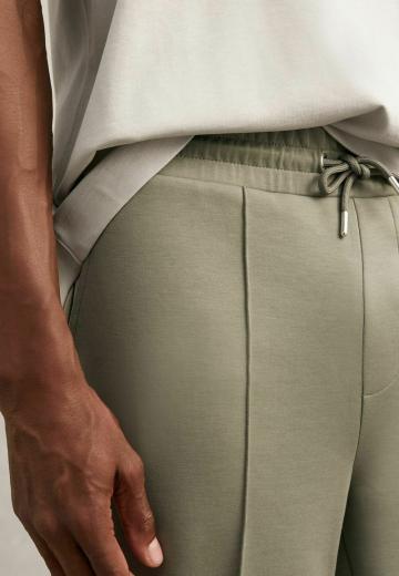 Спортивные штаны