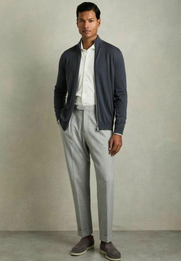 Вязаная кофта