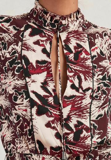 Короткое платье