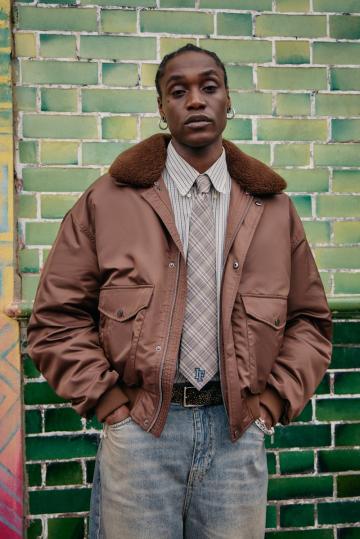 Куртка бомбер