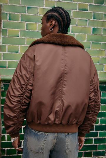 Куртка бомбер