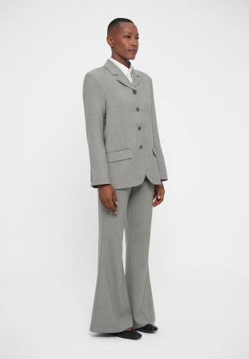 Длинный блейзер