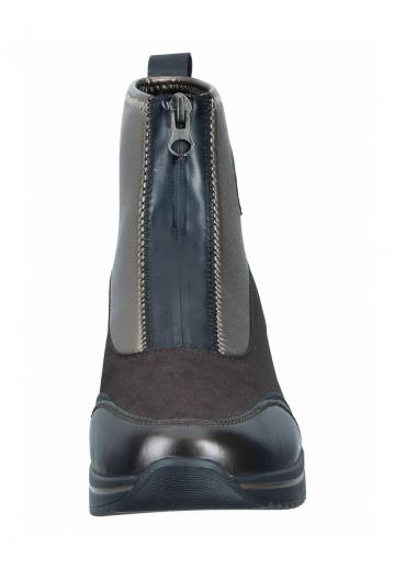 Сапожки на танкетке