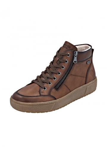 Зимние ботинки